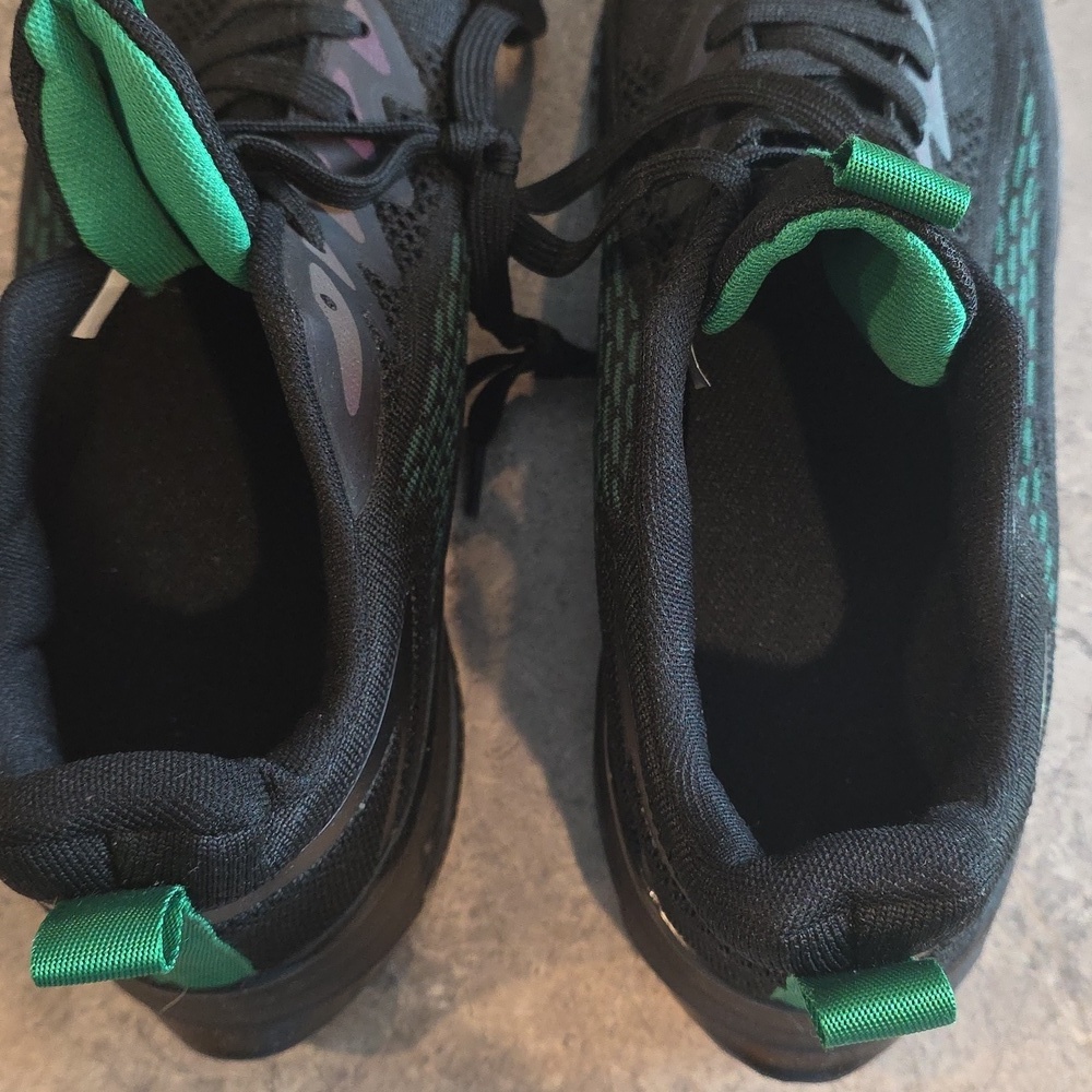 (J4) Mens Black and Green Sport Sneakers Unknown Name Sz 12 - Picture 5 of 6